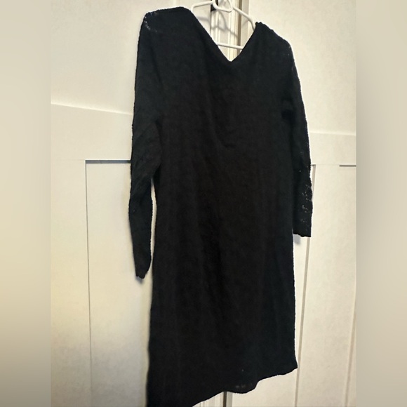 Isabel Maternity by Ingrid & Isabel Black Long Sleeve Dress - Picture 4 of 4